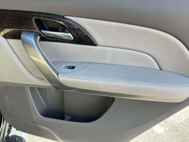 used 2013 Acura MDX car, priced at $10,600