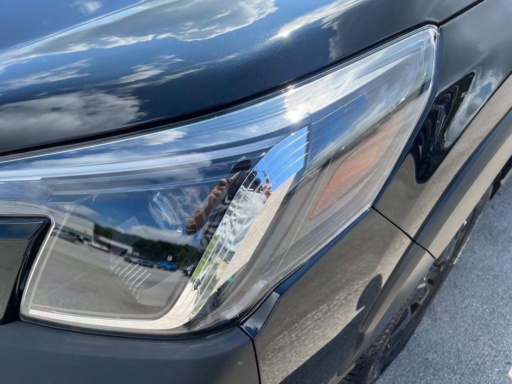 new 2025 Subaru Forester car, priced at $39,684