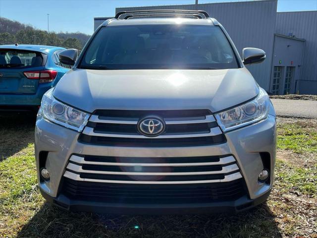 used 2017 Toyota Highlander Hybrid car, priced at $22,800