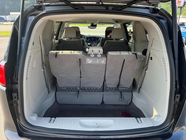 used 2017 Chrysler Pacifica car, priced at $13,900