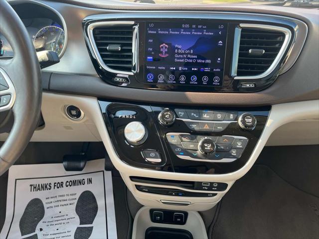used 2017 Chrysler Pacifica car, priced at $13,900