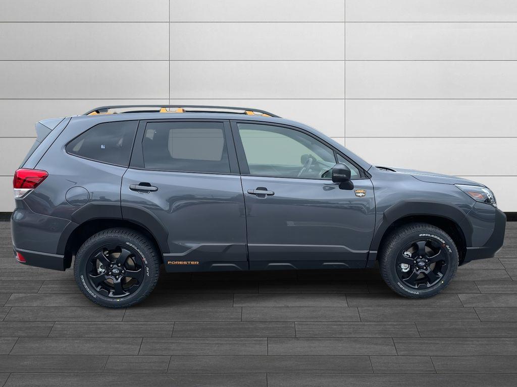 new 2025 Subaru Forester car, priced at $39,613