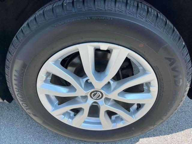 used 2019 Nissan Rogue car, priced at $13,414