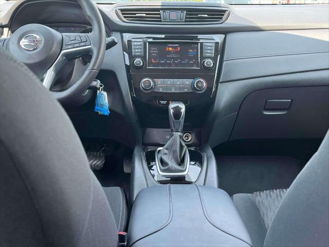 used 2019 Nissan Rogue car, priced at $13,414