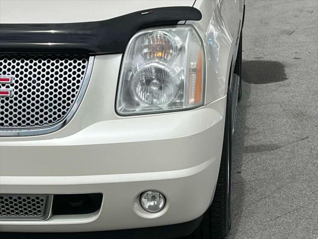 used 2012 GMC Yukon XL car, priced at $7,900