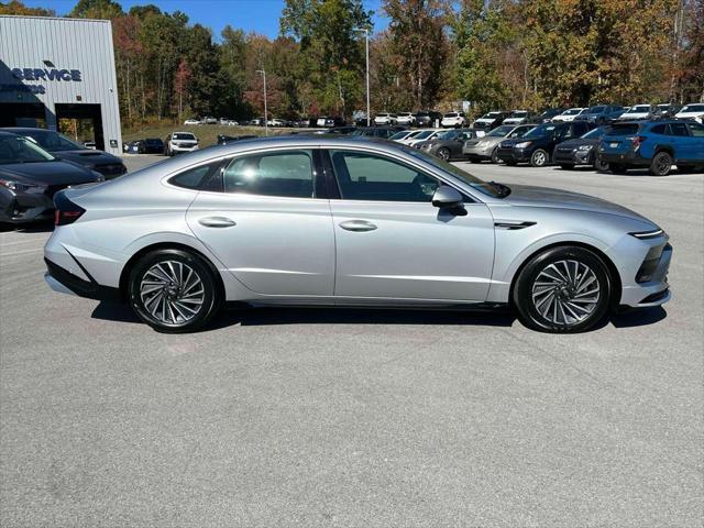 used 2024 Hyundai Sonata Hybrid car, priced at $36,000