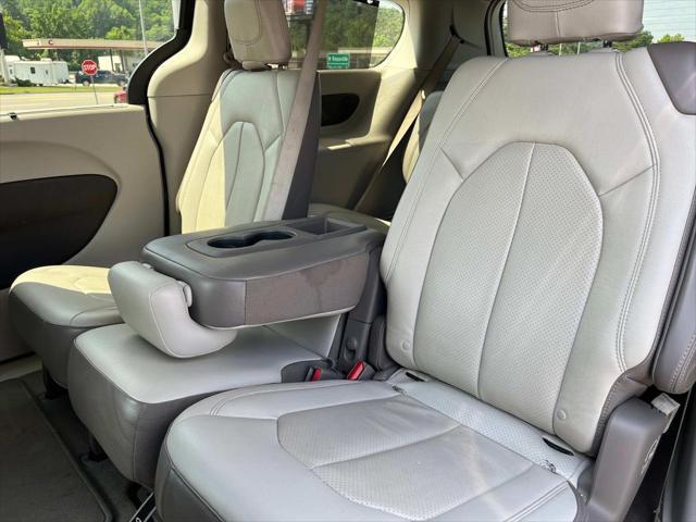 used 2017 Chrysler Pacifica car, priced at $13,000