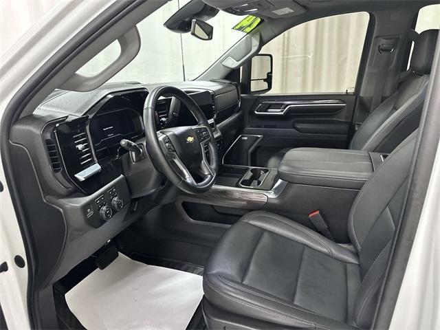 used 2024 Chevrolet Silverado 2500 car, priced at $60,888