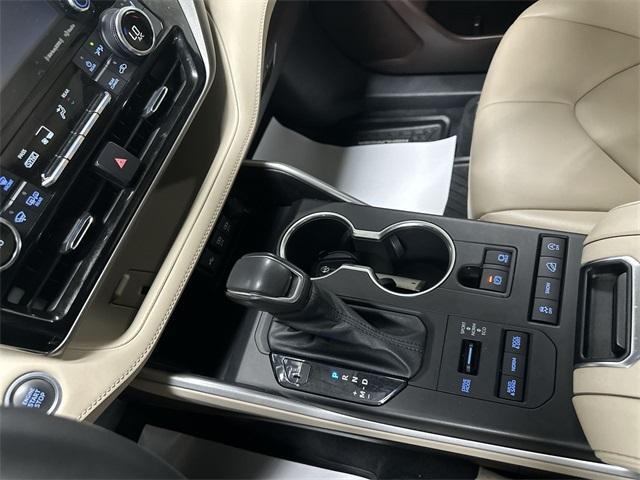 used 2021 Toyota Highlander car, priced at $36,421