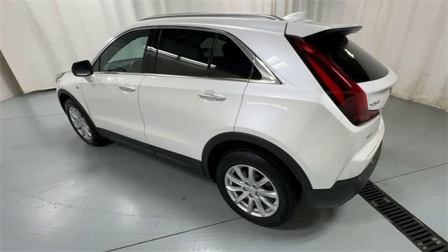 used 2022 Cadillac XT4 car, priced at $25,888