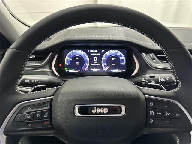 used 2024 Jeep Grand Cherokee car, priced at $40,777