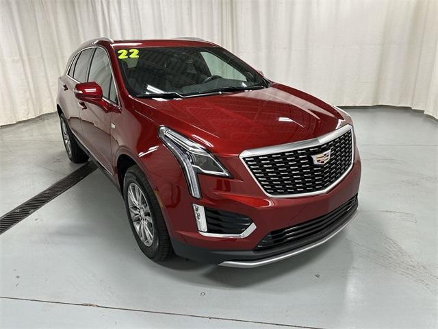 used 2022 Cadillac XT5 car, priced at $33,777