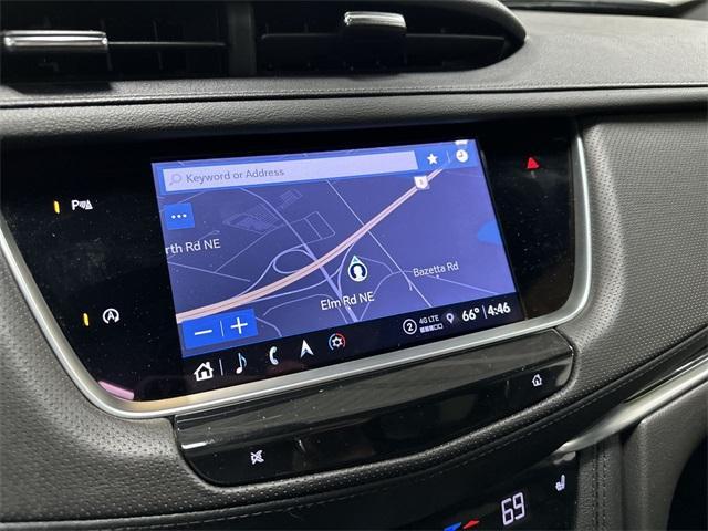 used 2022 Cadillac XT5 car, priced at $33,412