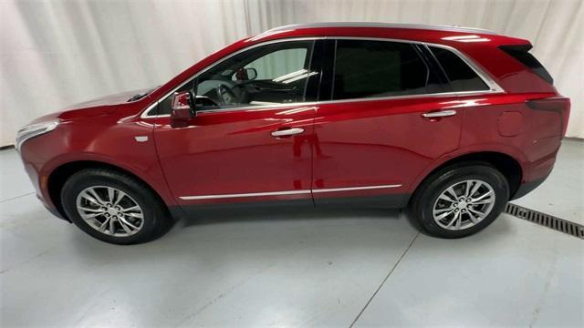used 2022 Cadillac XT5 car, priced at $33,412