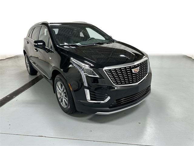 used 2023 Cadillac XT5 car, priced at $33,850