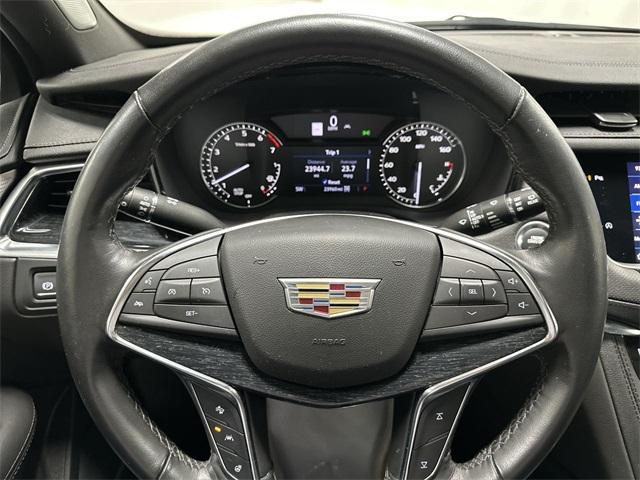 used 2023 Cadillac XT5 car, priced at $33,850
