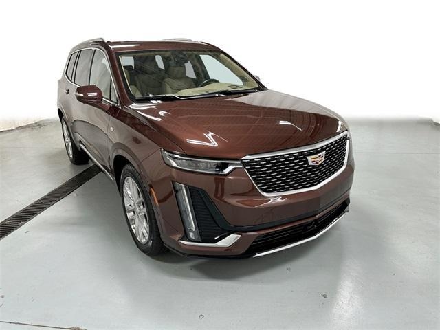 used 2022 Cadillac XT6 car, priced at $37,888