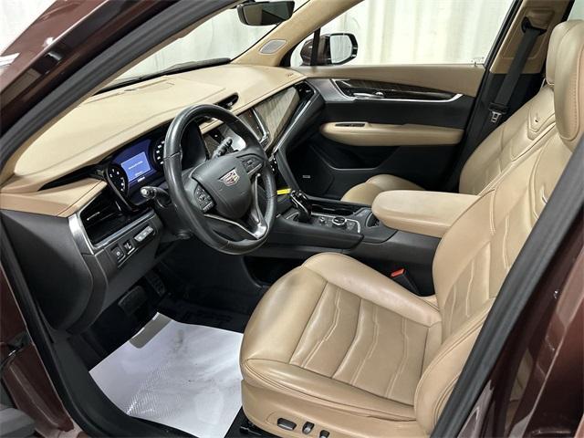 used 2022 Cadillac XT6 car, priced at $37,888