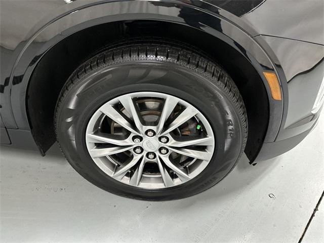 used 2022 Cadillac XT5 car, priced at $31,611
