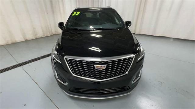 used 2022 Cadillac XT5 car, priced at $31,611