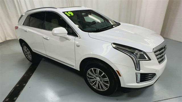 used 2019 Cadillac XT5 car, priced at $23,944