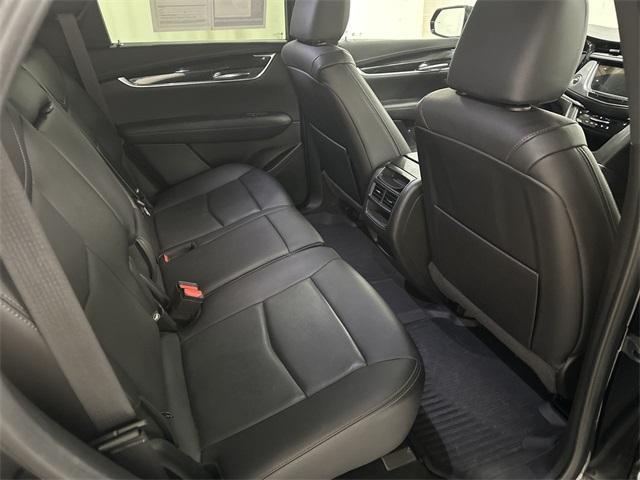 used 2021 Cadillac XT5 car, priced at $28,222