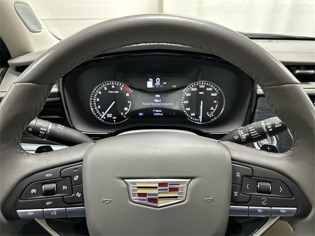 used 2023 Cadillac XT6 car, priced at $41,111