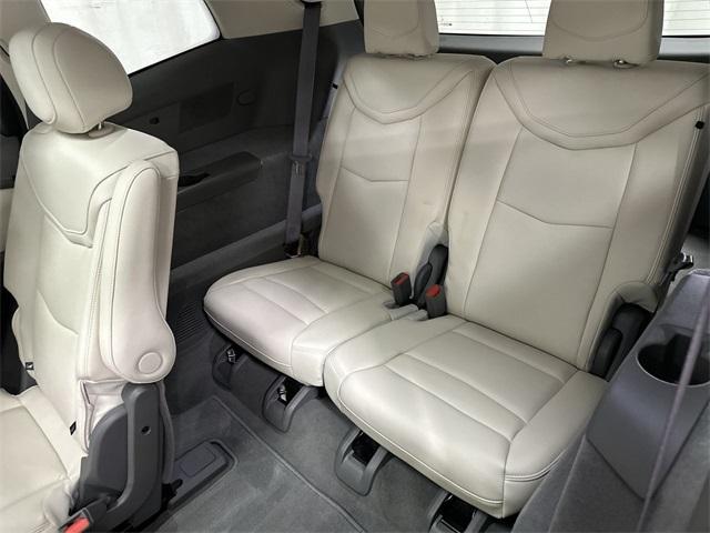 used 2023 Cadillac XT6 car, priced at $41,111