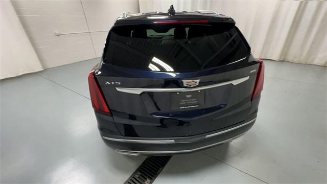 used 2022 Cadillac XT5 car, priced at $30,544