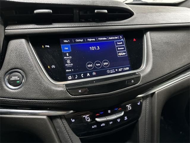 used 2022 Cadillac XT5 car, priced at $30,544