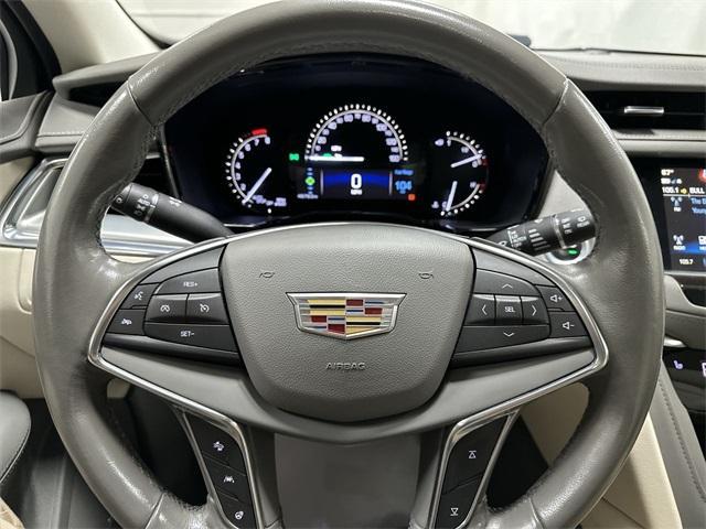 used 2018 Cadillac XT5 car, priced at $21,644