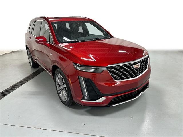 used 2025 Cadillac XT6 car, priced at $47,888