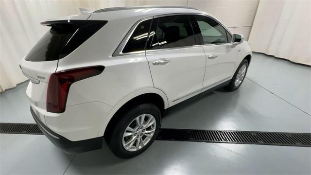 used 2020 Cadillac XT5 car, priced at $24,321