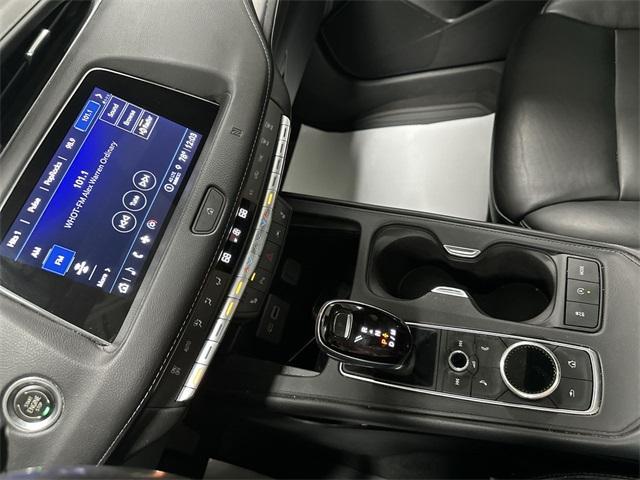 used 2021 Cadillac XT4 car, priced at $23,888