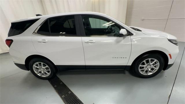 used 2022 Chevrolet Equinox car, priced at $20,587