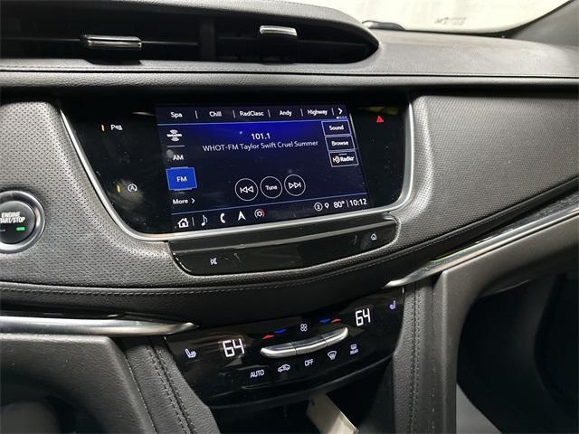 used 2022 Cadillac XT5 car, priced at $28,888