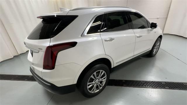 used 2022 Cadillac XT5 car, priced at $28,888