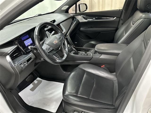 used 2022 Cadillac XT5 car, priced at $28,888