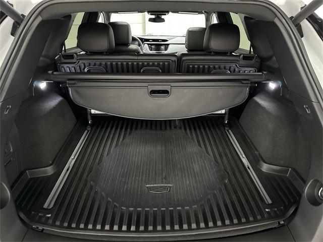 used 2022 Cadillac XT5 car, priced at $35,555