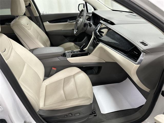 used 2022 Cadillac XT6 car, priced at $36,377