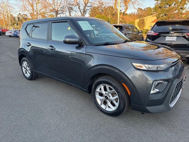 used 2022 Kia Soul car, priced at $17,988