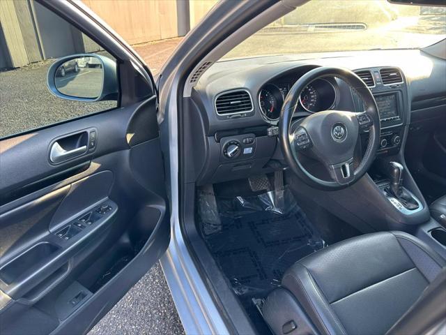 used 2013 Volkswagen Jetta SportWagen car, priced at $8,800