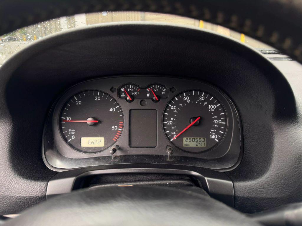 used 2001 Volkswagen Jetta car, priced at $4,200