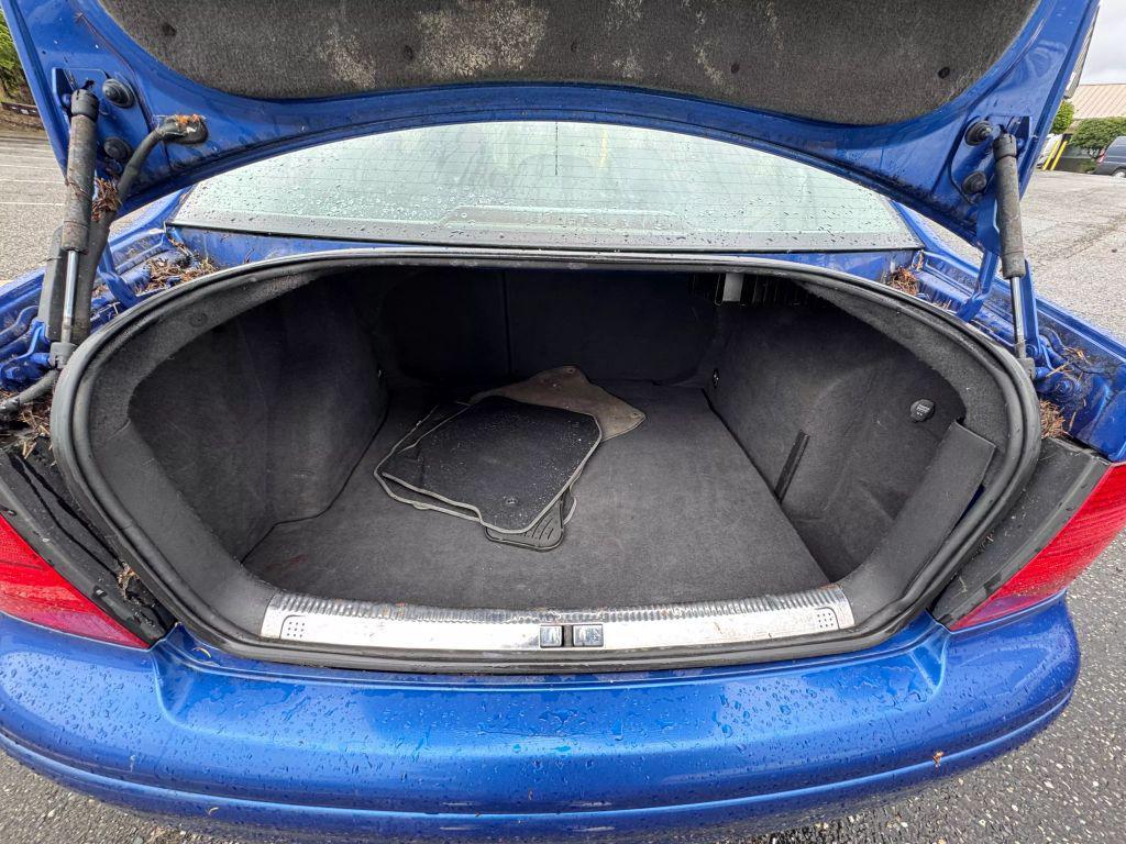 used 2001 Volkswagen Jetta car, priced at $4,200