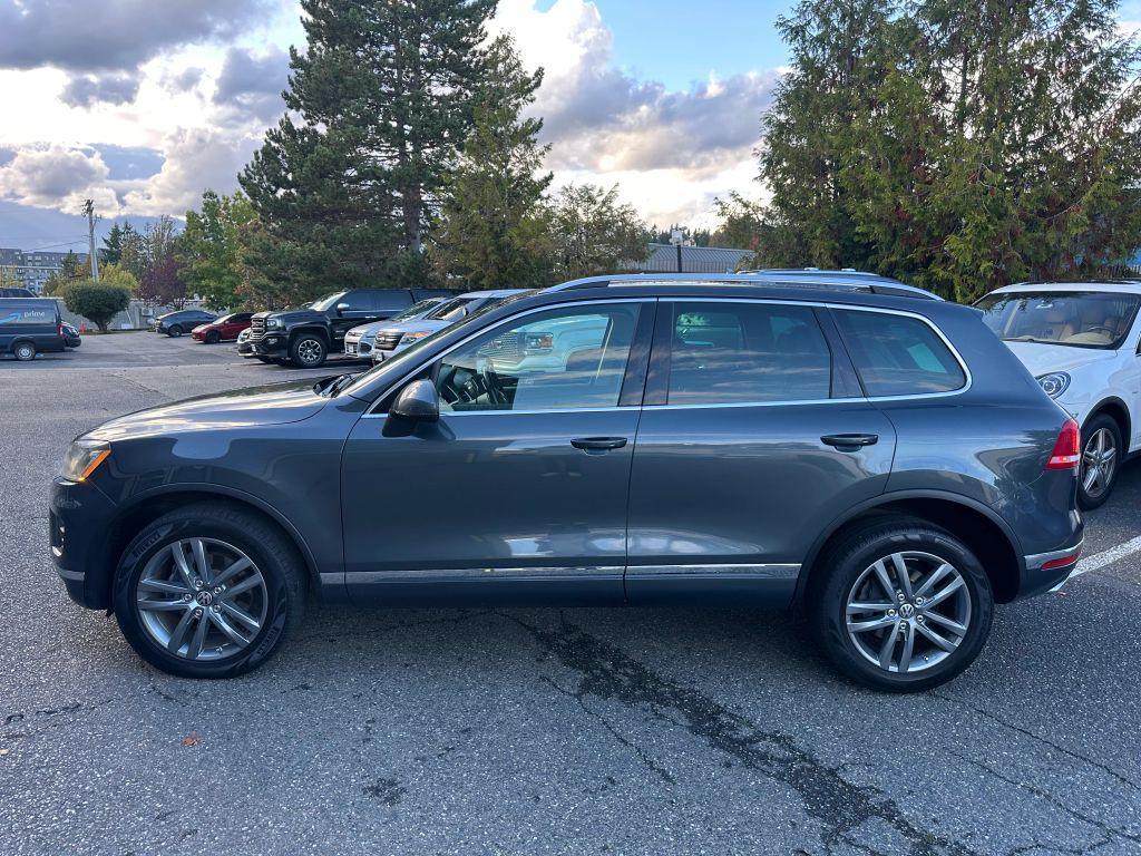 used 2016 Volkswagen Touareg car, priced at $17,200