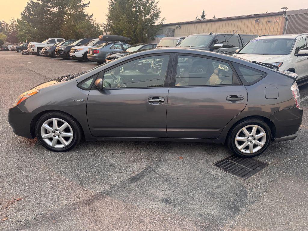 used 2008 Toyota Prius car, priced at $5,800