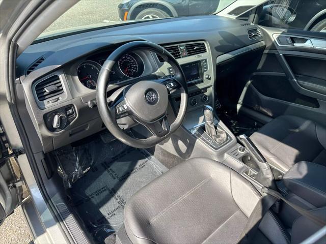 used 2015 Volkswagen Golf SportWagen car, priced at $10,300