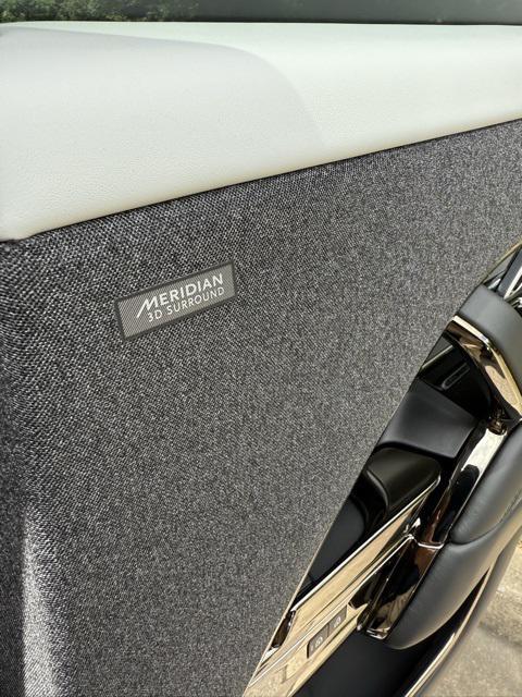 new 2025 Land Rover Range Rover Sport car, priced at $123,390