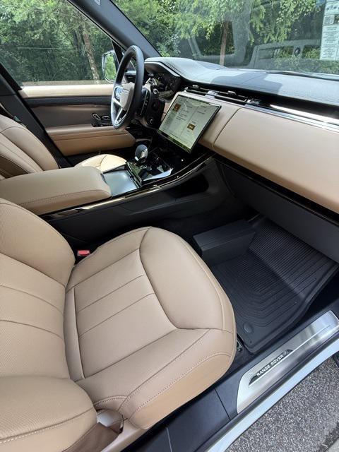 new 2025 Land Rover Range Rover Sport car, priced at $91,780