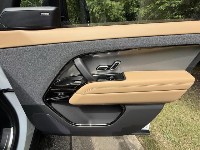 new 2025 Land Rover Range Rover Sport car, priced at $91,780